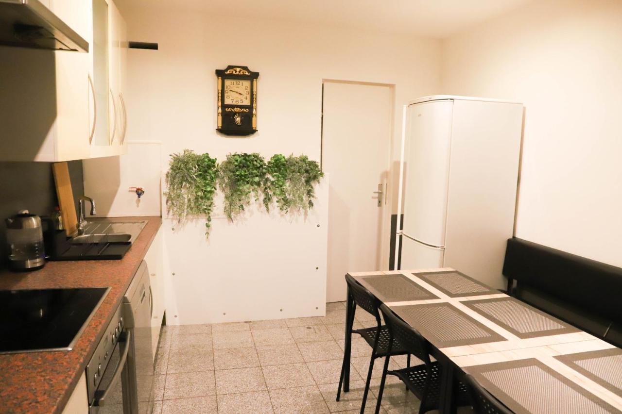 «Go West» Guest Rooms Βιέννη Εξωτερικό φωτογραφία