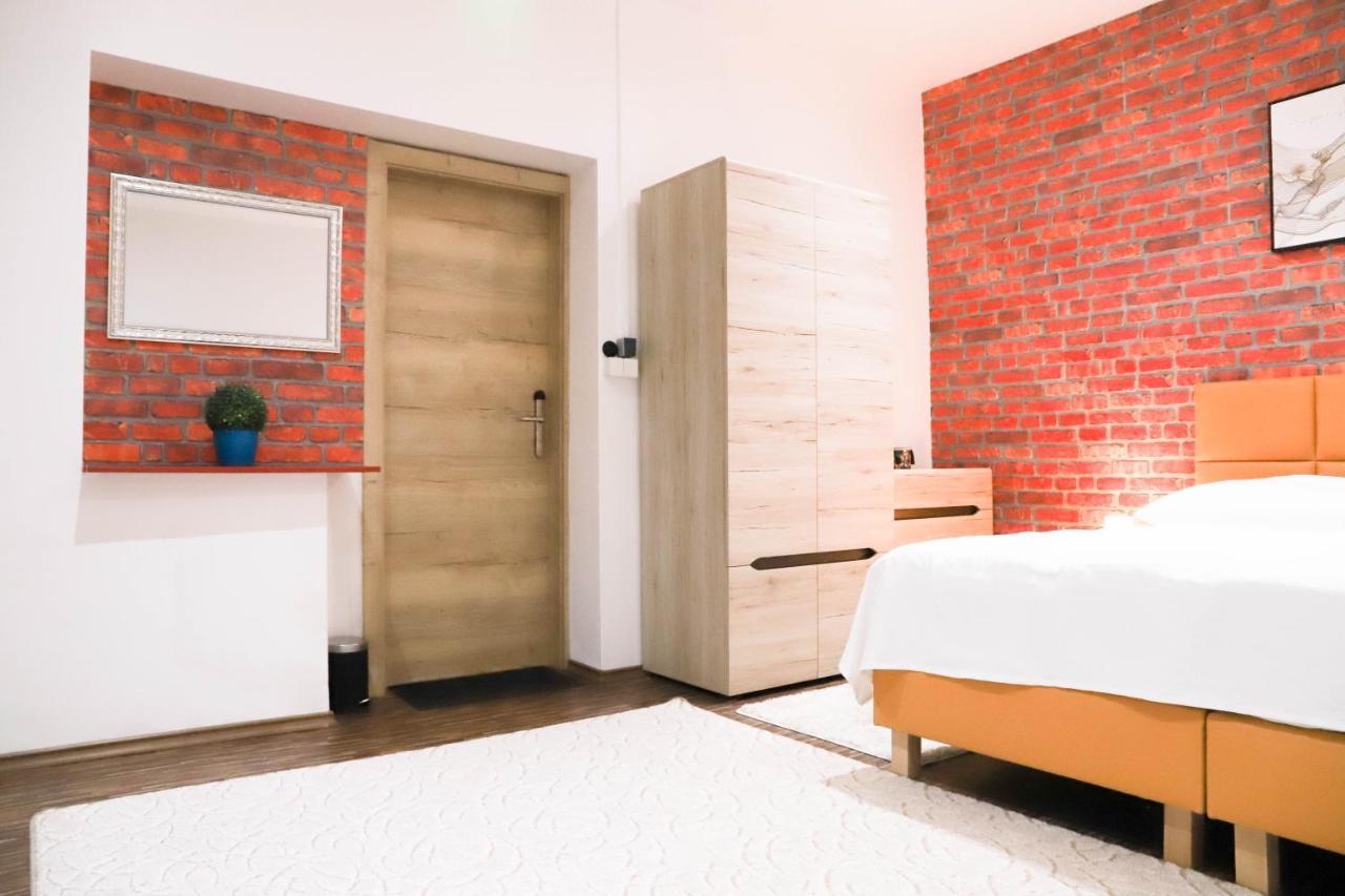 «Go West» Guest Rooms Βιέννη Εξωτερικό φωτογραφία